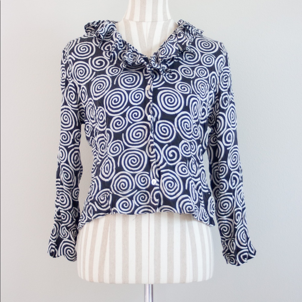 VINTAGE “K.A.T.E.” Silk Black & White Spiral Ruffled Collar Blouse